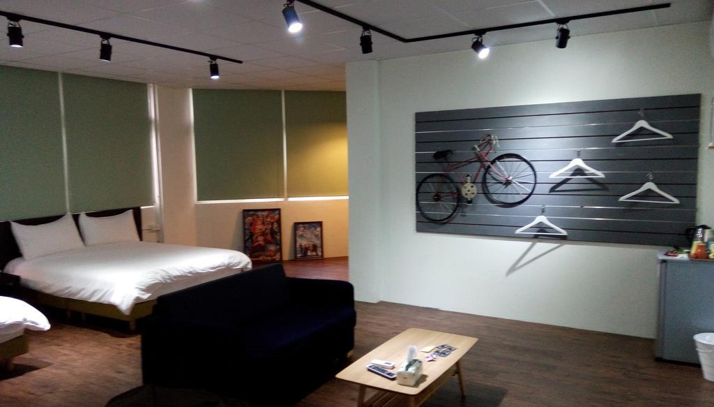 Sleep In Guest House Hualien City Exterior photo